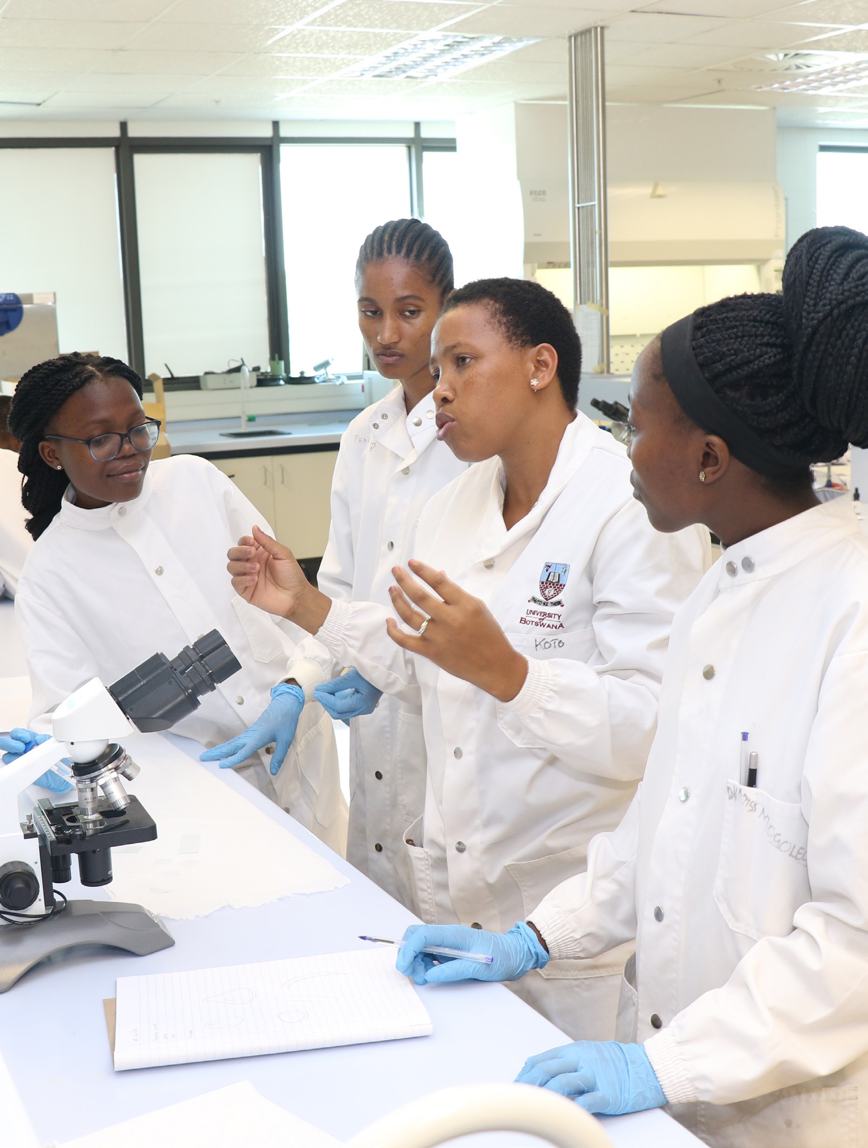 Students learning together in a science laboratory